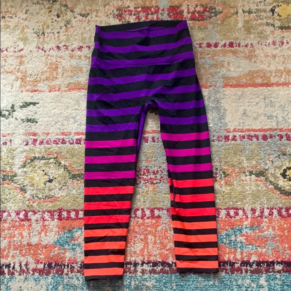 K deer leggings sz. Large